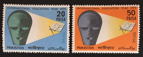 Pakistan Scott # 288-89 Mint Never Hinged