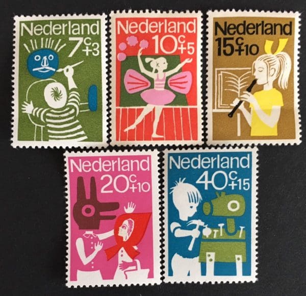 Netherlands Scott # B392-B396 Mint Hinged