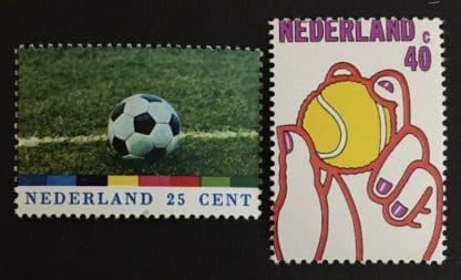 Netherlands Scott # 513-514 Mint Never Hinged