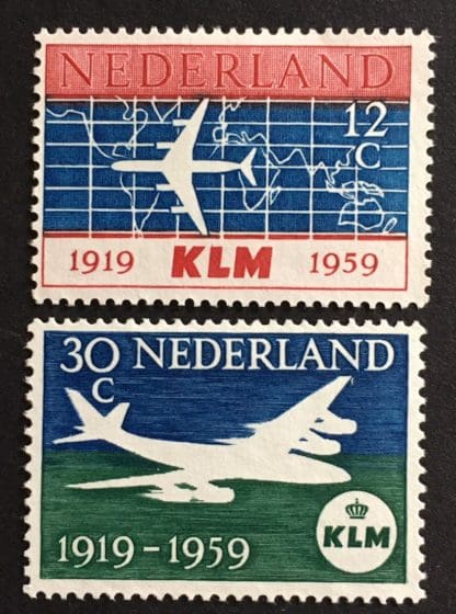 Netherlands Scott # 381-382 Mint Hinged