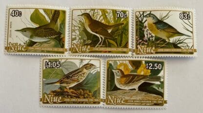 Niue 468-470 Mint Hinged