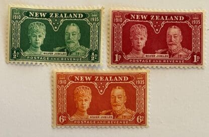 New Zealand Scott # 199-201 Mint Hinged