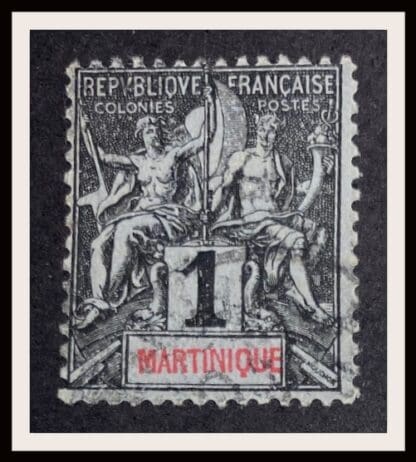 Martinique 33 Used