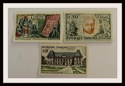 France Scott # 1037-1039 Mint Hinged