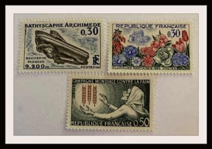 France Scott # 1052-1053/1056 Mint Hinged