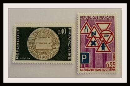 France Scott # 1202-1203 Mint Hinged