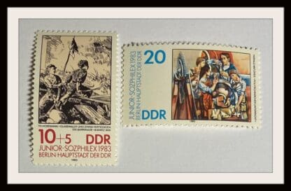 DDR Scott # 2359-2360 Mint Never Hinged