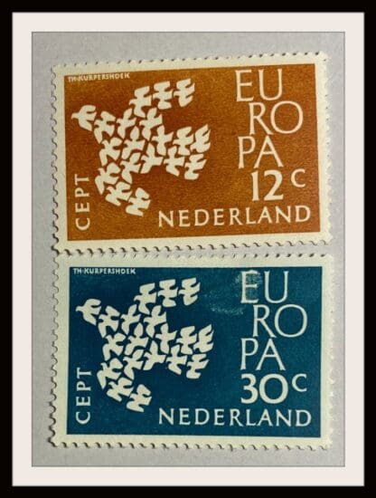 Netherlands Scott # 387-388 Mint Hinged