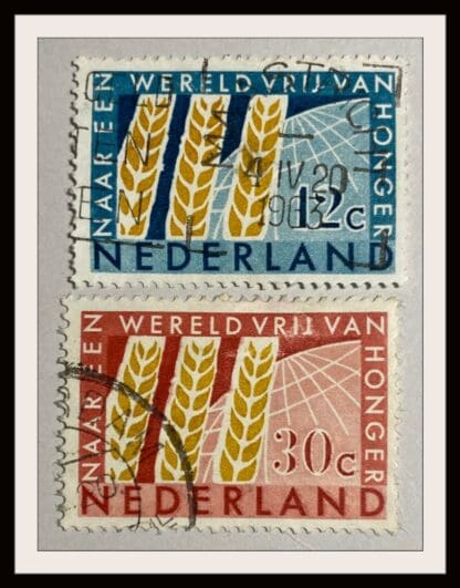 Netherlands Scott # 413-414 Used