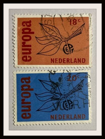 Netherlands Scott # 438-439 Used