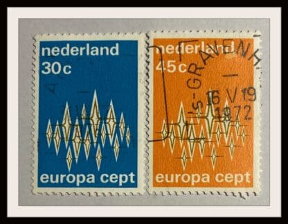 Netherlands Scott # 494-495 Used