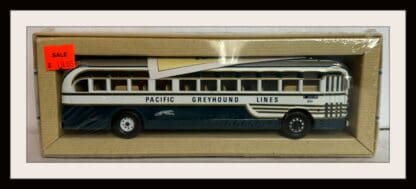 Corgi Pacific Greyhound Lines Bus New Old Stock