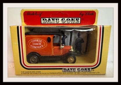 Lledo 'Days Gone Bye Series'  Cookie Coach Company Van