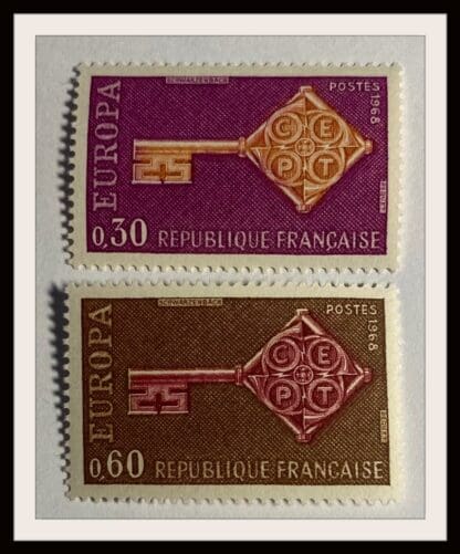 France Scott # 1209-1210 Mint Never Hinged